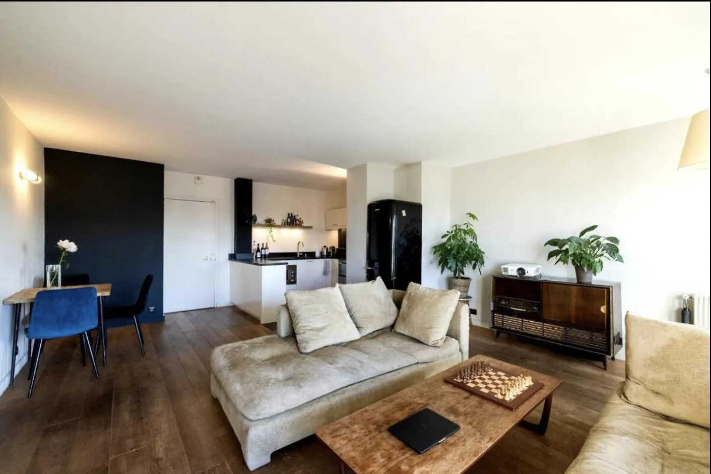 Apartament Amazing View, Beautiful Flat, Swimming Pools, Secure Parking Paryż