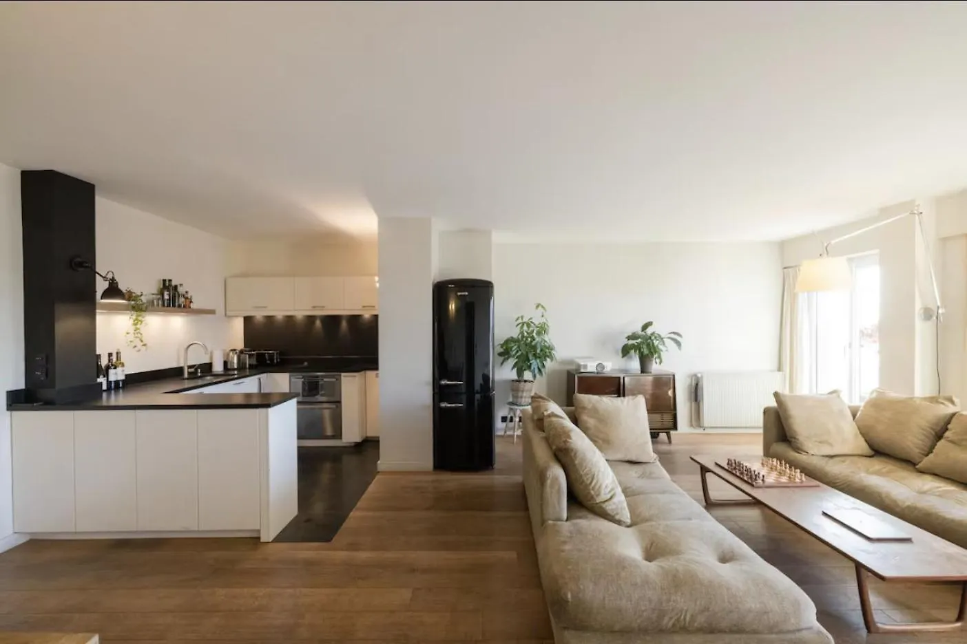 Amazing View, Beautiful Flat, Swimming Pools, Secure Parking Apartment Paris 0*,